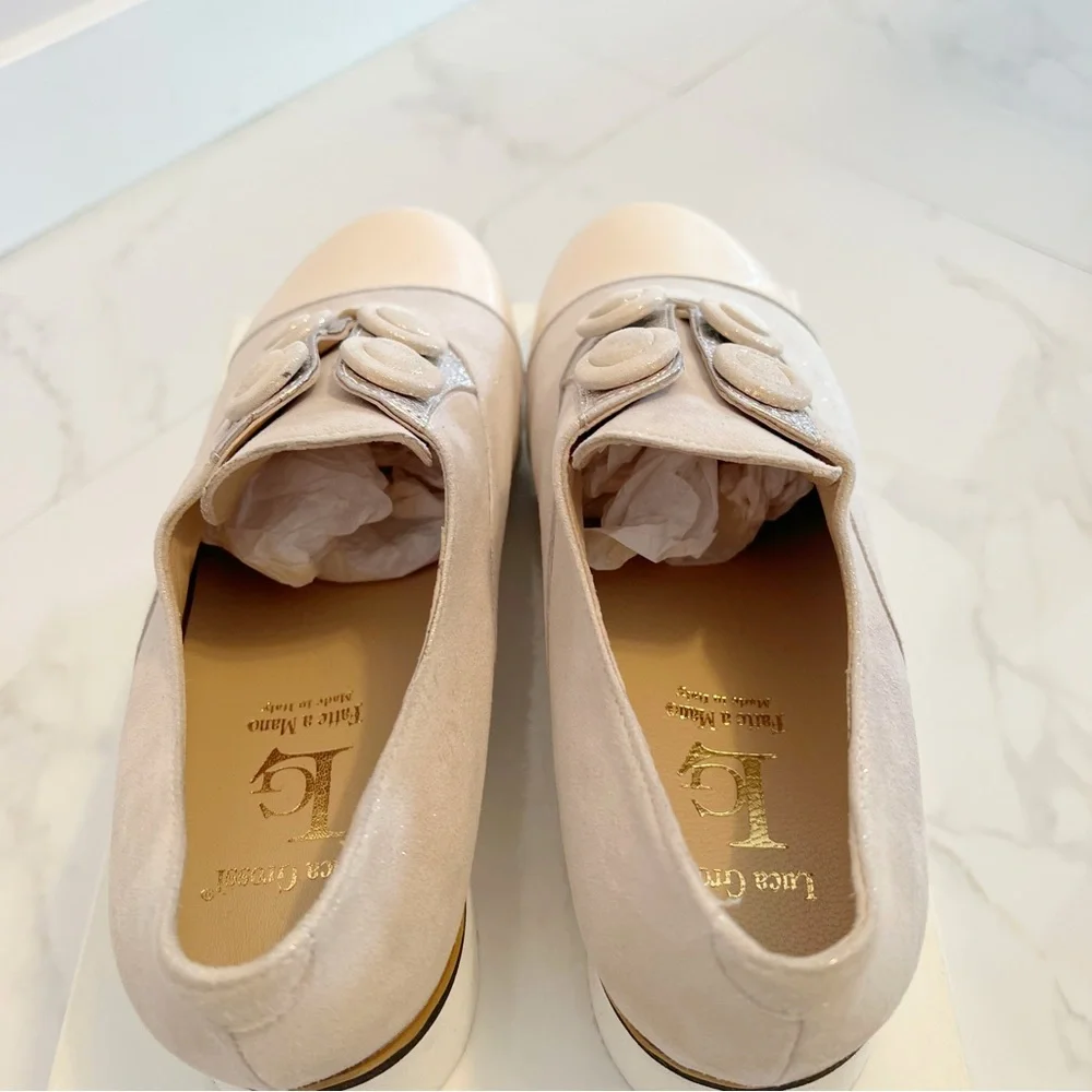 ITALIAN Sparkly Beige Silver Leather
Suede Hardwear Shoe Size 39 - Picture 13 of 16